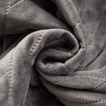 Load image into Gallery viewer, Luxury Velvet Quilt Set King Size, Lightweight Velvet Comforter Set 