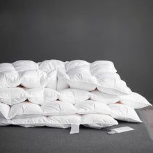 Load image into Gallery viewer, Fluffy Goose Down Duvet