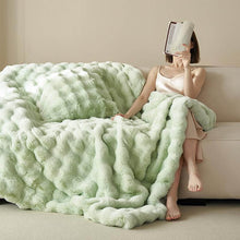 Load image into Gallery viewer, Faux Fur Blanket - Heavy Weight, Extra Soft Blanket - Machine Washable