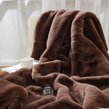 Load image into Gallery viewer, Faux Fur Blanket - Heavy Weight, Extra Soft Blanket - Machine Washable