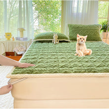 Load image into Gallery viewer, Soft Cotton Bed Mattress Topper With Plush Down Alternative Fill 