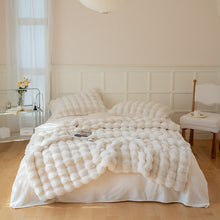 Load image into Gallery viewer, Faux Fur Blanket - Heavy Weight, Extra Soft Blanket - Machine Washable