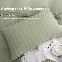 Load image into Gallery viewer, Seersucker Duvet Cover Set, 3 Pieces (1 Duvet Cover + 2 Pillow Cases)
