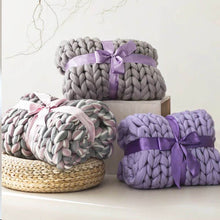 Load image into Gallery viewer, Merino Wool Chunky Knit Throw Blanket , Christmas gift