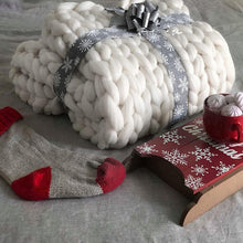 Load image into Gallery viewer, Merino Wool Chunky Knit Throw Blanket , Christmas gift