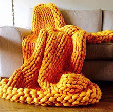 Load image into Gallery viewer, Arm Knit Blanket