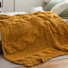 Load image into Gallery viewer, Non-shedding Cable Knit Chunky Blanket - Breathable Cool