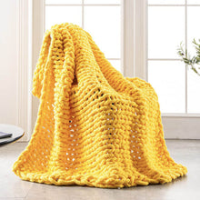 Load image into Gallery viewer, Handmade Chunky Knit Blanket