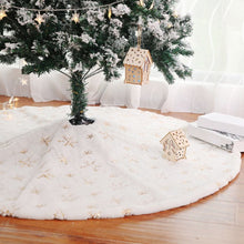 Load image into Gallery viewer, Classic Faux Fur Christmas Tree Skirt