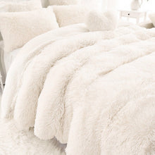 Load image into Gallery viewer, Soft Faux Fur Throw Blanket