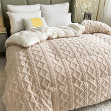 Load image into Gallery viewer, Thicken Lamb Cashmere Blanket Bed Quilt