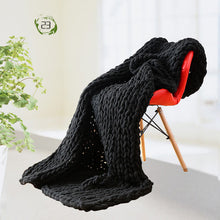 Load image into Gallery viewer, Chunky Knit Blanket Soft Handmade Knitting Throw