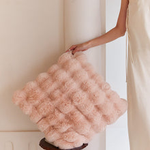 Load image into Gallery viewer, Faux Fur Blanket - Heavy Weight, Extra Soft Blanket - Machine Washable
