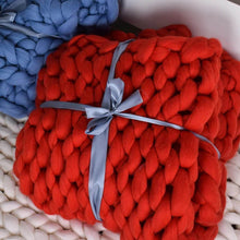 Load image into Gallery viewer, Merino Wool Chunky Knit Throw Blanket , Christmas gift
