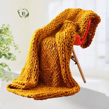 Load image into Gallery viewer, Chunky Knit Blanket Soft Handmade Knitting Throw