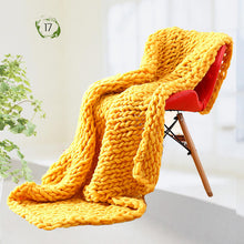 Load image into Gallery viewer, Chunky Knit Blanket Soft Handmade Knitting Throw