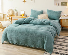 Load image into Gallery viewer, Lamb wool Duvet set