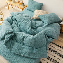 Load image into Gallery viewer, Lamb wool Duvet set
