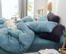 Load image into Gallery viewer, Lamb wool Duvet set
